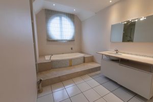 Salle De Bain Tadelkat 1 300x200